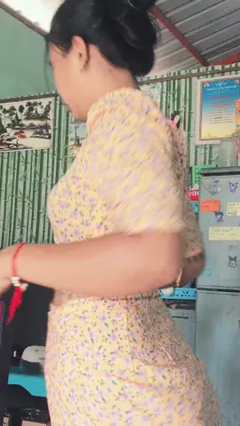 #ပျင်းလို့သာလျောက်ကနေတာကိုဘာအကလဲသိဝူး😉😇😇😇 #ပိုချစ်ပေးပါဦး😍ဘာညာပေါ့နော်🥰🥰🥰🥰 