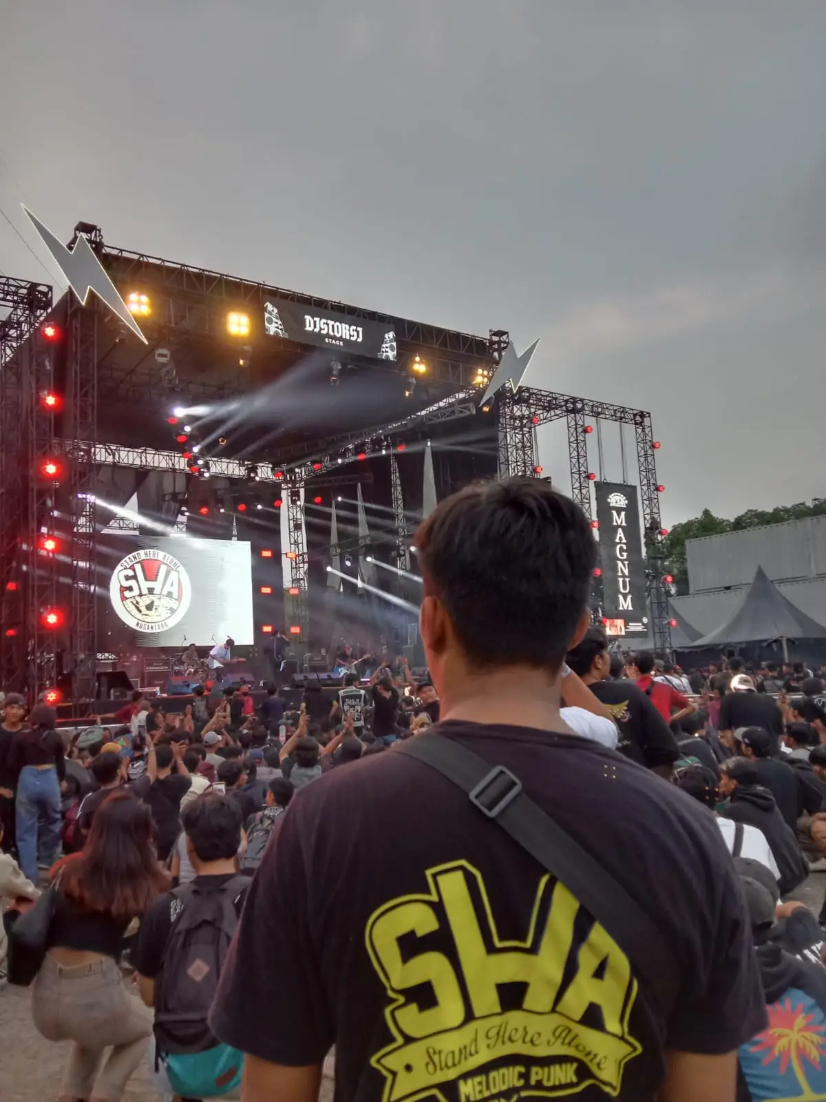 #stanherealone #threesixty @STAND HERE ALONE OFFICIAL @threesixty_id  #xybca #infokonser 