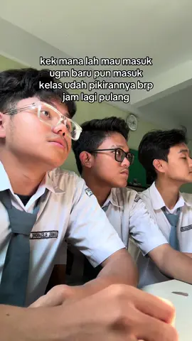Universitas Gila Mancing #ugm #ugmjogja #ugmyogyakarta #ugmotivation 