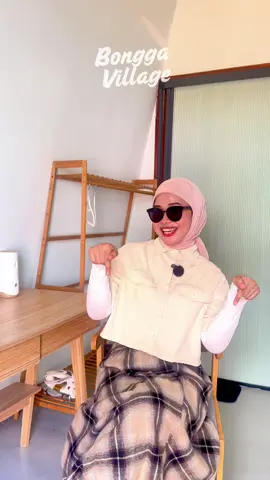 Dijamin puas dan takkan bosan bila menginap di Bongga Village Resort! 🌴 Pelbagai aktiviti menarik menanti, terutama Inflatable Waterpark yang boleh dinikmati secara PERCUMA! 💦 Cuti pun makin bongga bila semuanya FREE & FUN! 😍 @queenazirah  #bonggavillage #pakejsemporna #staycation #daytrip #semporna 