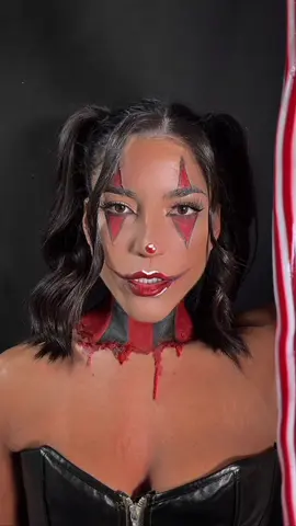 Cirque Du Shuts 🎪