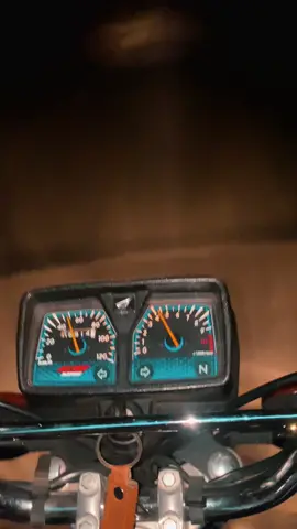 Night mood on 🥶#125#bike#