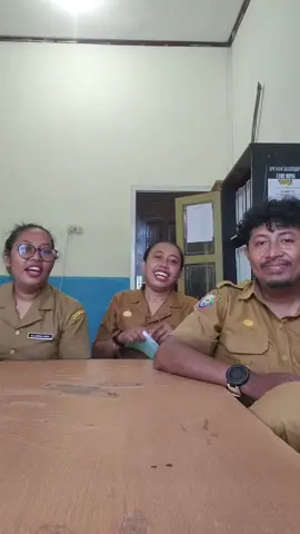 tes mic 123 #alamak #coversong #shaloshvoice @Nyong_Kisar @ferenaalegria 
