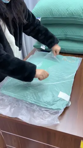 White Fiber Pillow Magic Hotel QualityPremium soft and comfortable #pillow #bedding #viral #tiktokphilippines #foryou #frp #trending 