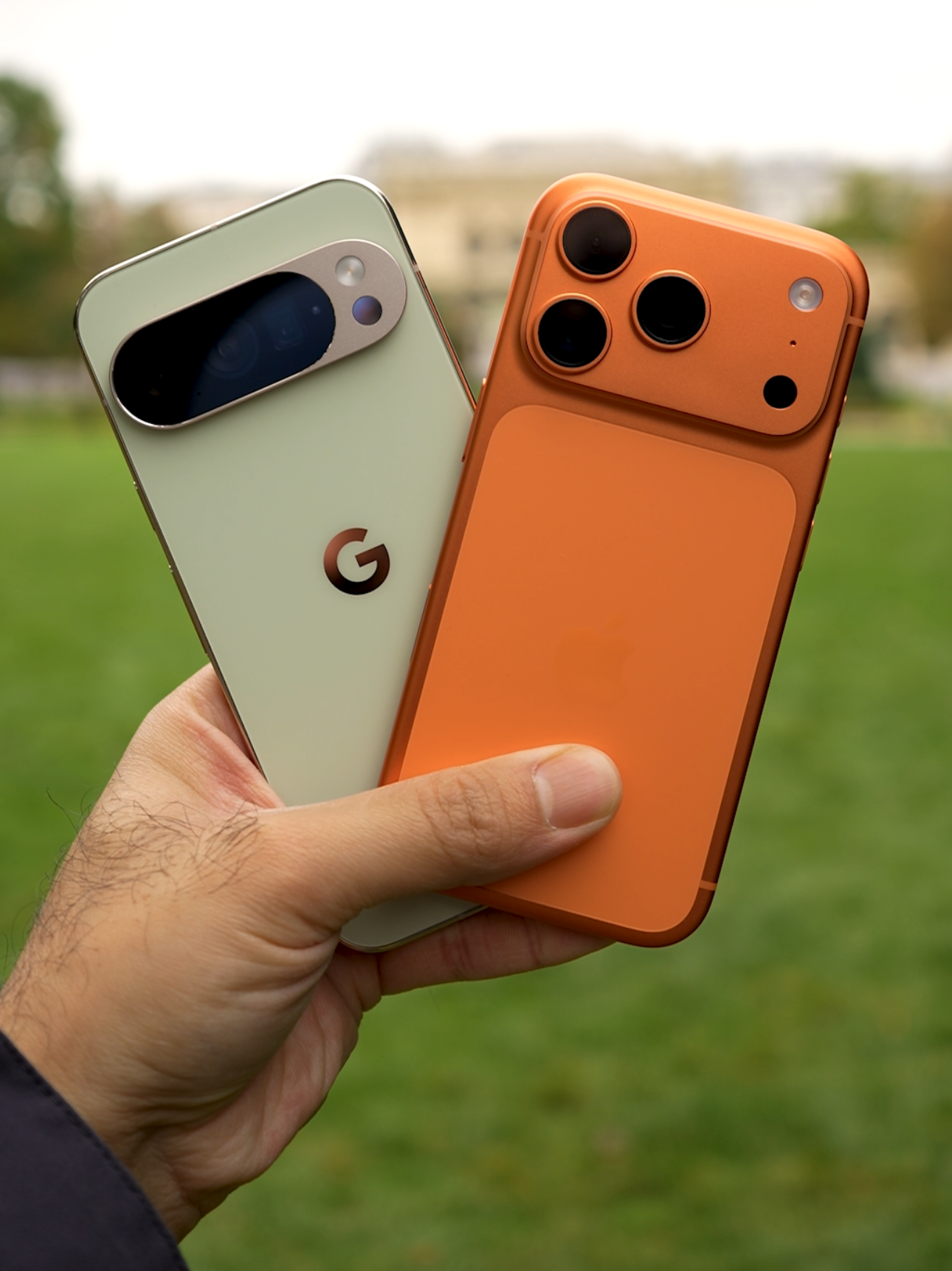 Google Pixel 10 Pro vs. iPhone 17 Pro #iphone17pro #pixel10pro #pixelvsiphone #pixel #iphone 