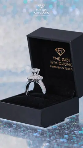✨ Hãy để Brilliant cùng Quý cô thành đạt đồng hành trong hành trình ghi dấu những cột mốc quan trọng. -------------------- #Moingaymotsanpham #thegioikimcuong💎 