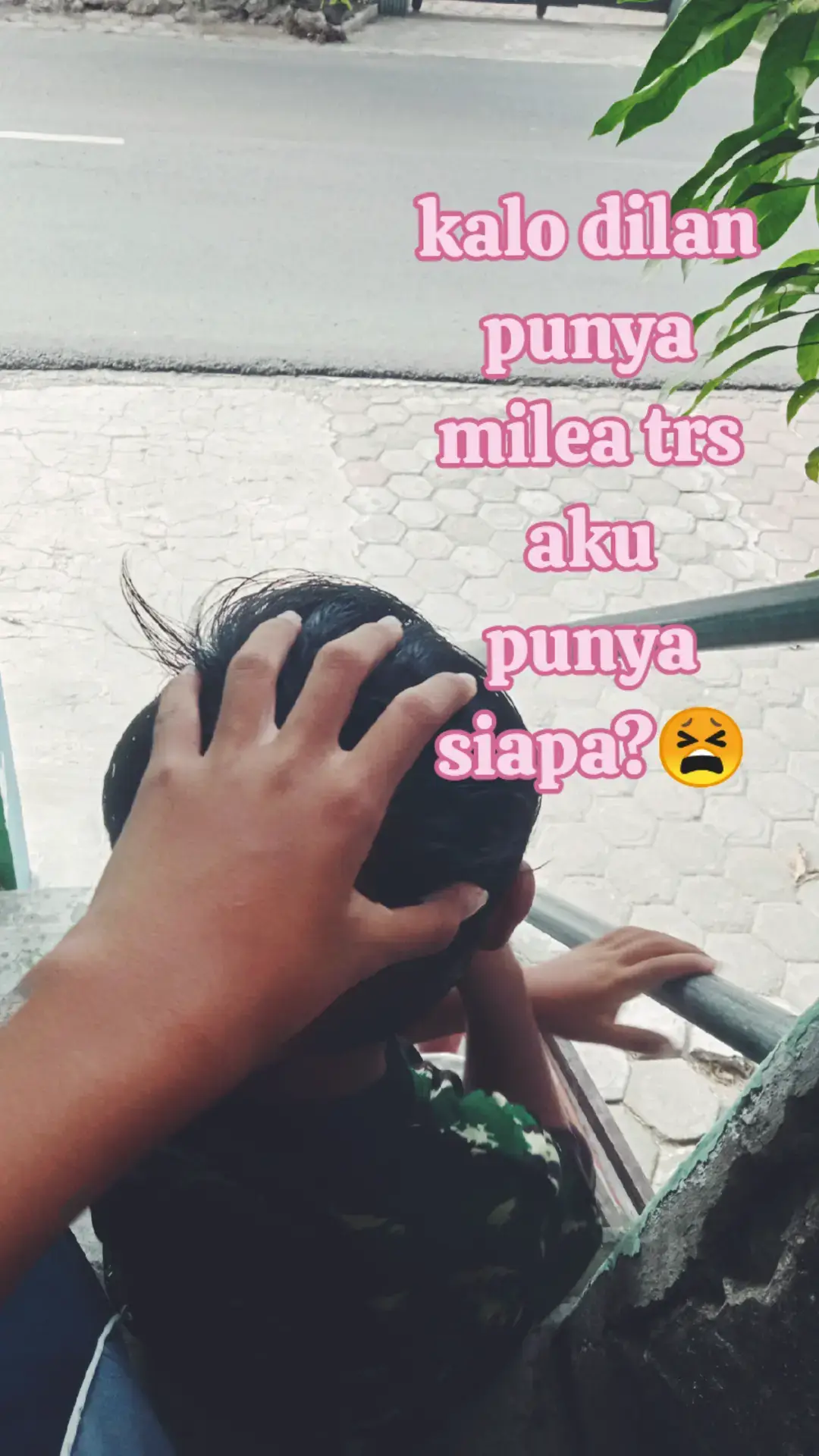 kalau dilan punya milea trs aku punya siapa?🤓😫#masukberanda #4u #fypage #trend #sad 