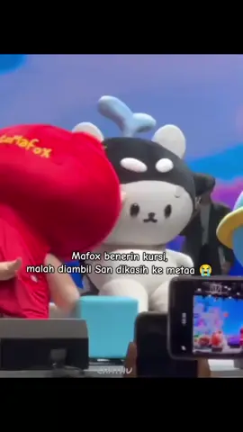 Sann gak boleh gitu, kasihan mafox 😭 mana lucu lagi ngadunya ke jummo 🤣 #tomafox #polcasan #metaa 