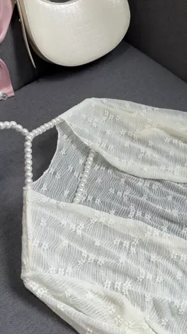 Áo cardigan mỏng hoa nổi. Áo khoác cardigan. #aokhoac #aokhoacnu #aokhoacmong #cardigan #aolen 