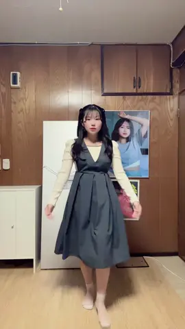 靴下って滑るアモ