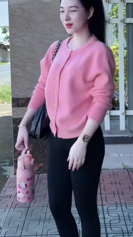 Áo khoác cardigan len lông thỏ #aokhoaccardigan #aocardigannu #aolennu #thoitrangnu #xuhuong 