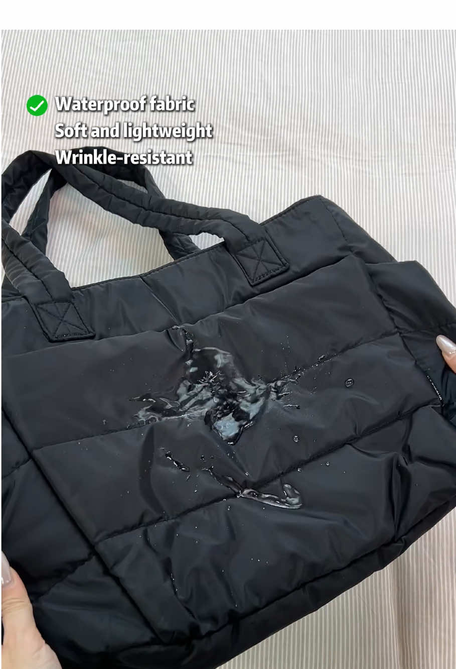 We’ve got all sizes 🤩and we’re here to make sure everyone’s needs are met🫶🏻 Let us know what else you’d love to see next✨#bagsmart #collegebag #workbag #totebag #everydayessentials 