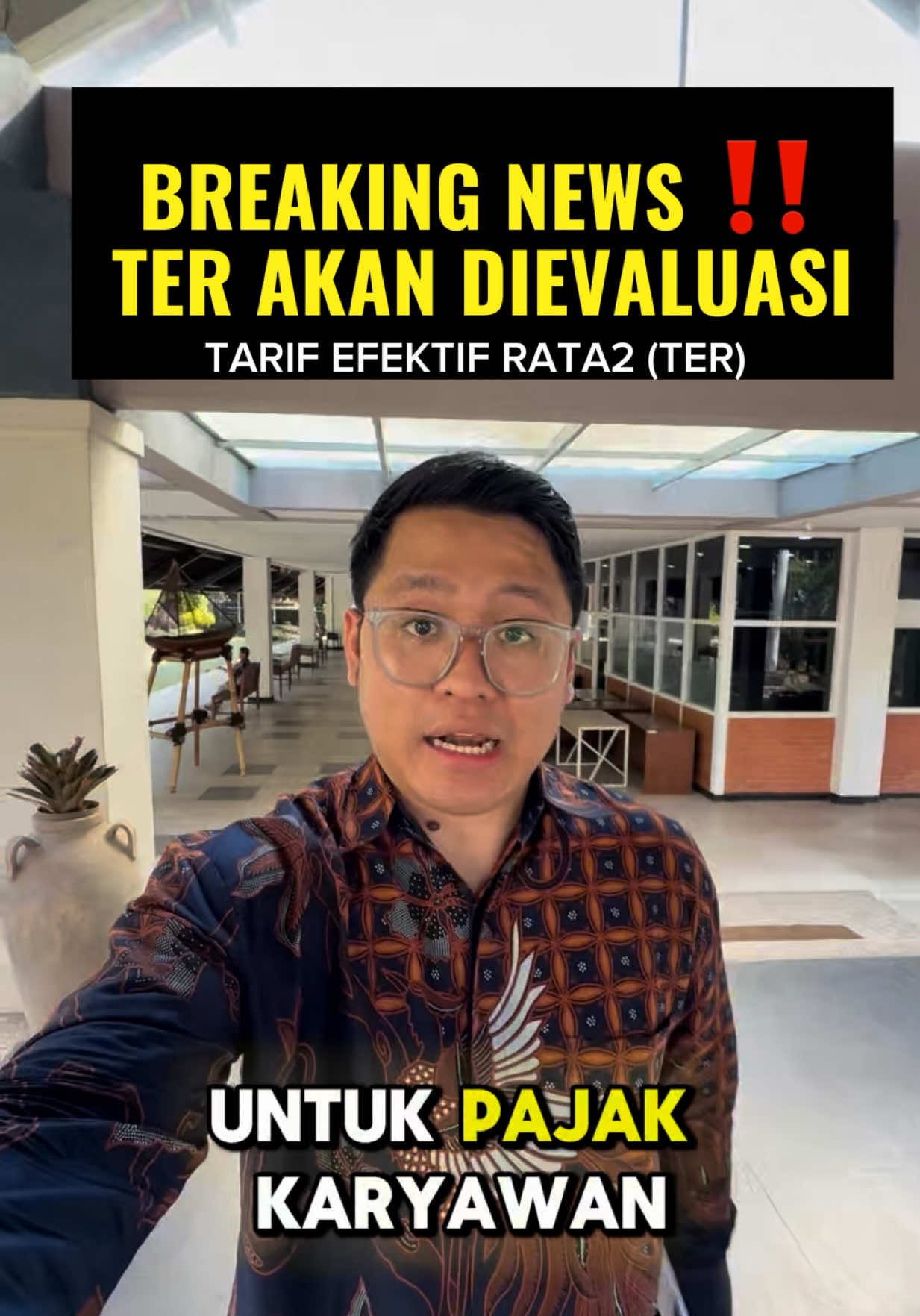 BREAKING NEWS ‼️ Pemerintah akan evaluasi tarif pajak karyawan yaitu TER Bulanan ‼️ Bagaimana pendapat Anda ❓ Share konten ini ke rekan2 HRD/SDM/Kepegawaian 🙌🏻 #pajak #tax #pph21 #pajakkaryawan #TER
