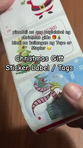 hindi ka na maggugupit- dikit ng tape.. idikit mo na lang toh - Christmas Sticker Roll 🎄🎅 #christmassticker #christmastags #tags #christmasgift 