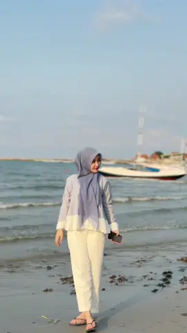 nyoree di blkg rumahh ayangg🌥️