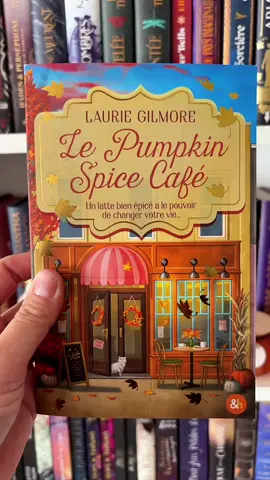 Le Pumpkin Spice Café 🎃☕️ « Un latte bien épicé à le pouvoir de changer votre vie.. » ✍🏼 Laurie Gilmore  @Editions &H  #pumpkinspice #pumpkinspicecafe #lepumpkinspacecafe #pumpkinspiceseason #romancebook 