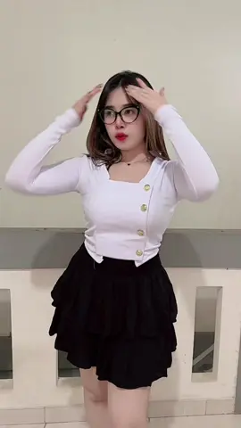 #croptoplenganpanjang #outfit 