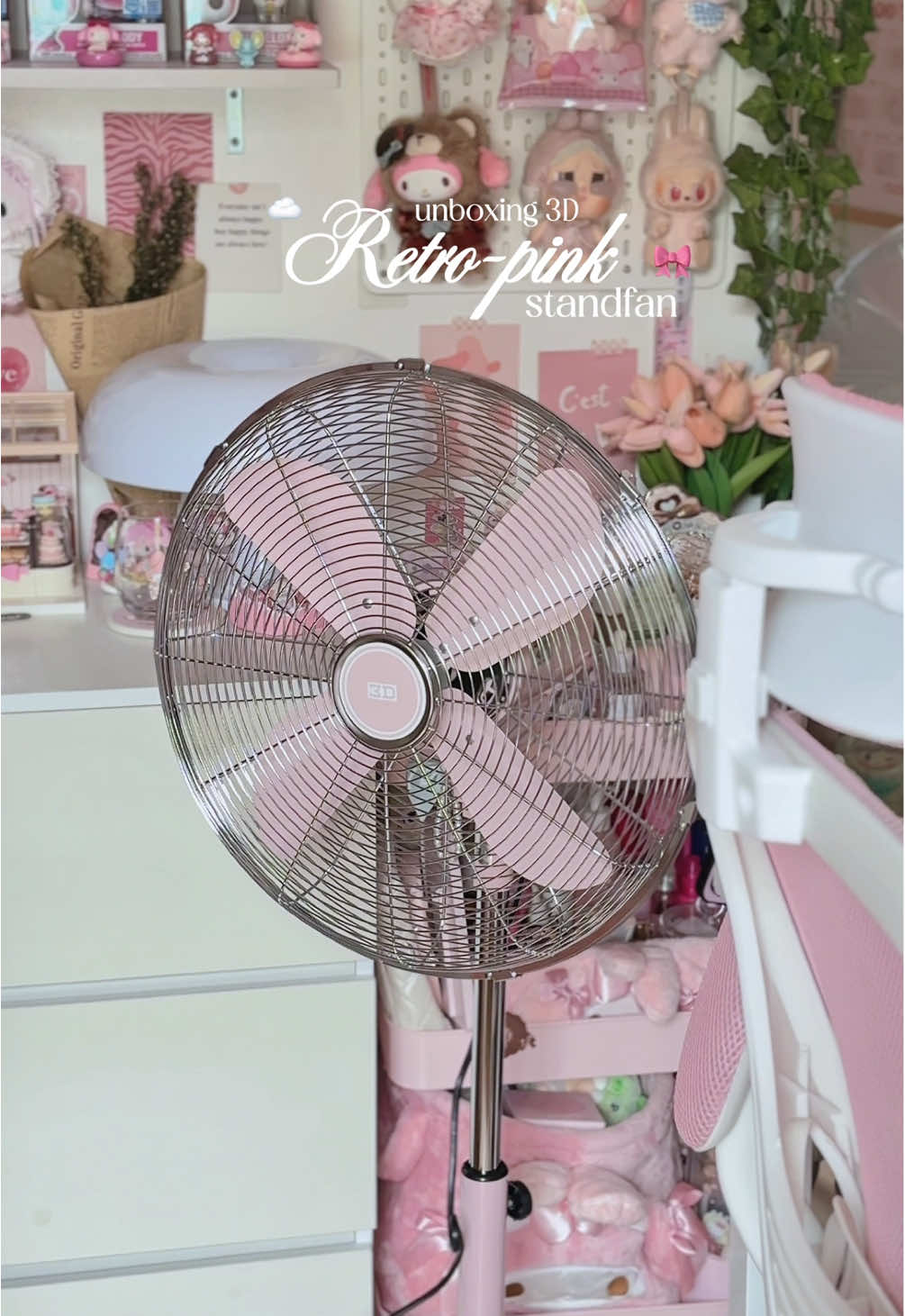 finally, got my @3D Home Appliances pink retro stand fan!! 🥹🎀✨ #pinkelectricfan #3Dappliances #pinkfan #pinktok #roomfinds 
