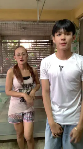 with mom @Carmi_27 #kathniel 