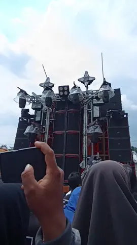 nc vs sinar Music #fyp  @sinarmusicofficial @new.creative2 #benteng 