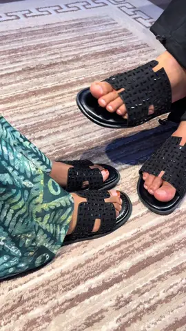 SMB: Two Souls, One Path ❤️ #smbshoes #handmadeshoes #couple #couplegoals #fyp 