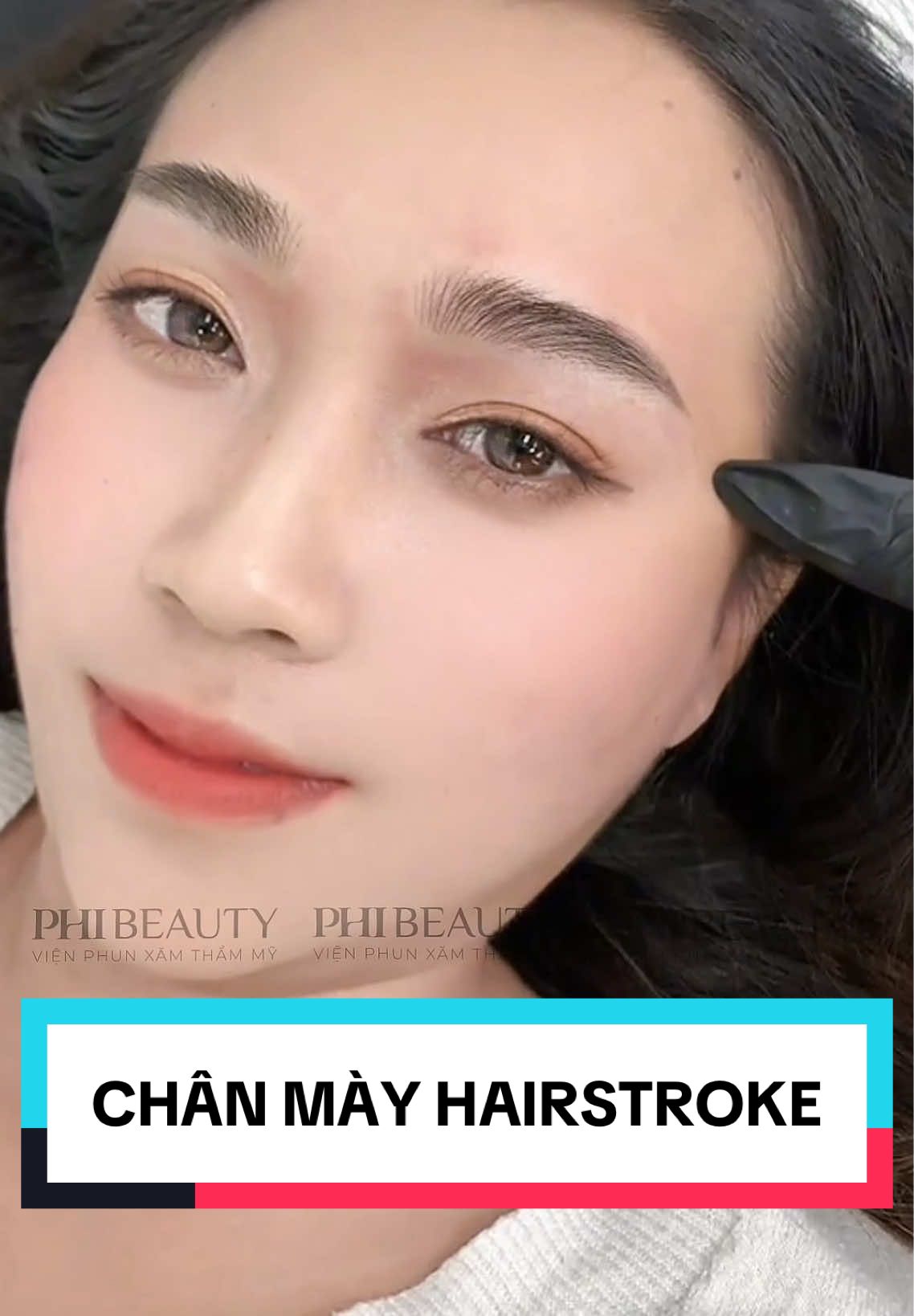 Còn gì tuyệt hơn 1 gương mặt đẹp? Đó là có chân mày đẹp | Sở hữu ngay khi đặt lịch làm đẹp cùng Phi Beauty #phibeauty #moisaubong #hairstroke #chanmaysoi #xuhuong 