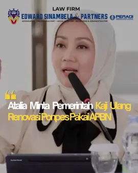 🧾 KRONOLOGIS FAKTA HUKUM: Atalia Minta Pemerintah Kaji Ulang Renovasi Ponpes Pakai APBN 1. Insiden Tragis Ponpes Al Khoziny (Sidoarjo) Bangunan Pondok Pesantren Al Khoziny, Sidoarjo, Jawa Timur roboh dan menewaskan 67 orang. Insiden ini dikategorikan sebagai kejadian luar biasa (KLB) oleh pemerintah. 👉 Kementerian Pekerjaan Umum (PU) menyatakan siap membiayai perbaikan pondok pesantren melalui APBN Tahun Anggaran 2025, dan bila perlu dilanjutkan dengan APBN 2026. 👉 Menurut Menteri PU Dody Hanggodo, meski pesantren berada dalam naungan Kemenag, karena sifatnya darurat, maka PU mengambil alih tanggung jawab perbaikan. 2. Wacana Penggunaan APBN untuk Renovasi Ponpes Pernyataan Dody pada 7 Oktober 2025 di Gedung Kementerian PU, Jakarta Pusat: APBN akan digunakan untuk renovasi pondok pesantren tersebut. Bila ada bantuan swasta, akan dikombinasikan, namun sumber utama tetap APBN. 👉 Ini memicu perhatian publik terkait keadilan penggunaan dana negara untuk lembaga keagamaan tertentu. 3. Respons DPR: Atalia Praratya Kritik & Minta Kajian Ulang (10 Oktober 2025) Atalia Praratya, Anggota Komisi VIII DPR RI (Partai Golkar), menilai: Penggunaan APBN harus jelas mekanisme, transparan, dan adil. Perlu kajian mendalam untuk mencegah kecemburuan sosial. Jangan sampai muncul kesan “lembaga lalai justru dibantu”, sedangkan lembaga keagamaan lain yang mengalami musibah serupa tidak mendapat perlakuan sama. 👉 Ia meminta pemerintah mengkaji ulang kebijakan ini secara serius sebelum diambil keputusan final. 4. Dua Penekanan Hukum & Kebijakan dari DPR a. Proses hukum atas kelalaian harus ditegakkan. Jika ada unsur pidana, pihak bertanggung jawab harus diproses hukum demi keadilan korban. b. Perlakuan adil dan setara terhadap semua lembaga keagamaan: Negara memang berkewajiban melindungi santri dan pendidikan agama, tapi kebijakan tidak boleh diskriminatif. #ataliapraratya #ponpes #hukum @Edward Sinambela Law 