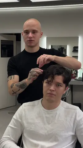 inst: shooterdn_ Стригу в Москве и в Минске! Контакты в шапке профиля! Питер в ноябре! #shooterdn #barberminsk #барбермосква #barberspb #barbermoscow 