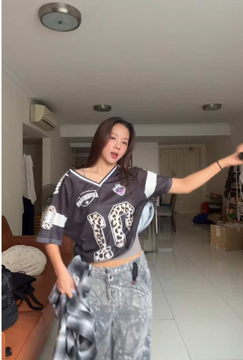 no halal here hahaha  #folded #foldedchallenge #kehlani 