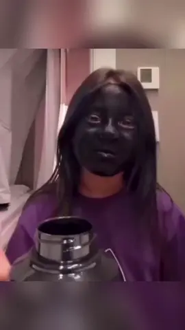 Camouflage prank paint black #scareprank #pranks#foryou#viral #use#funnyvideos 