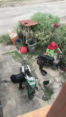 #berandatiktok #fyp #beatkarbu #platkt #ibu Duo kesayangan❤️😋@mas dana😜 @mis_caanew 