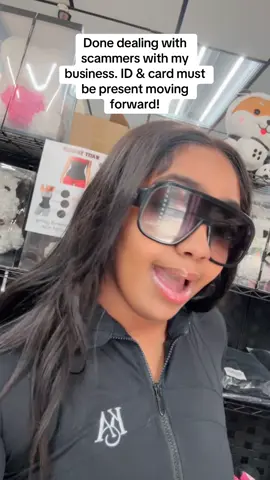 The fact that people even need to scam for cakes & cupcakes is sad 🥲 the grocery store has plenty of options!!