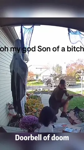 Doorbell of doom 😭🔔 #funny #helloween #prank #courier #fyp