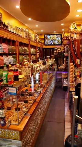 عيشوا طعم الأصالة مع الحموي كل تفصيل من مكسراتنا الطازجة وقهوتنا الفاخرة يحكي عن جودة ما نقدمه بوظتنا العربية وحلوياتنا الشرقية تكتمل معها لحظات الضيافة الفاخرة الحموي هو عنوان الذوق الرفيع بكل معنى الكلمة 📍 Steindamm 54 Hamburg 20099 📞 +491635486275 #الحموي #مكسرات #قهوة_عربية #بوظة_عربية #حلويات_شرقية #ضيافة_فاخرة #نكهات_عربية #جودة_عالية #تراث_شرقي #فستق_حلبي #لذة_النكهة #مكسرات_طازجة #بوظة_شامية #ضيافة_عربية #مذاق_اصيل #حلويات_عربية #معدات_ضيافة #دلال_قهوة #مناسبات #ضيافة_مميزة