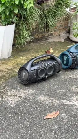 JBL Boombox4 vs JBL Boombox cuộc chiến không cân sức😆😆😆😆#jblboombox4 #soundtest #thinhhanh #trending #testloa 