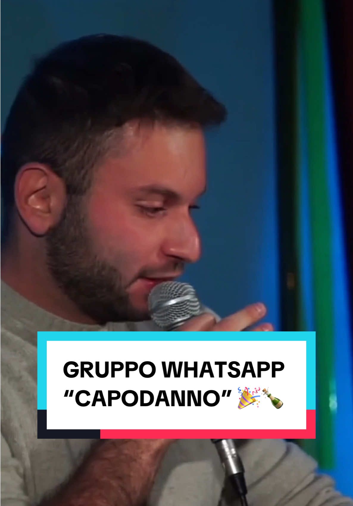 Che grande Cristina 👩🏼‍🦰❤️ Comico: @Davide Ronzoni 🎤 #standupcomedy #standupcomedyitalia #comedyclash #videodivertenti #capodanno 