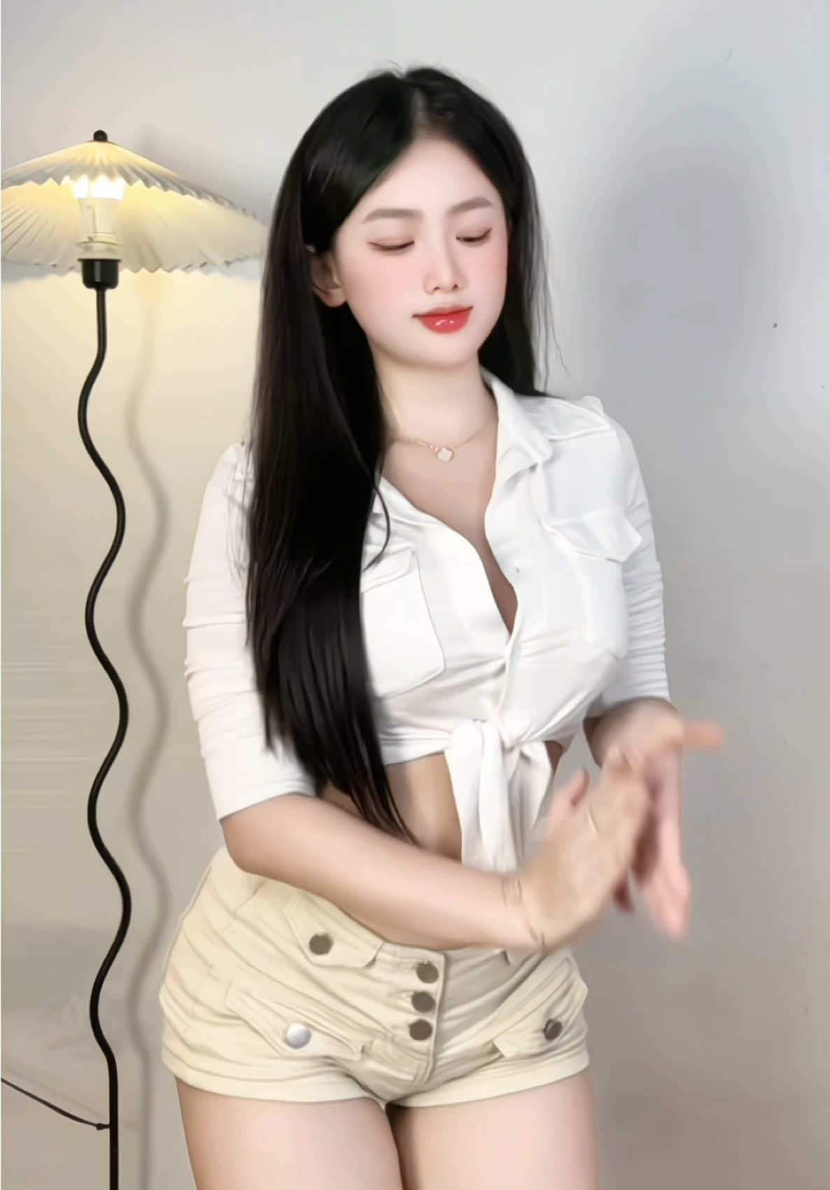 Phờ lops đăng lợi ọ@𝙈𝙞𝙪 𝙁𝙖𝙠𝙚 