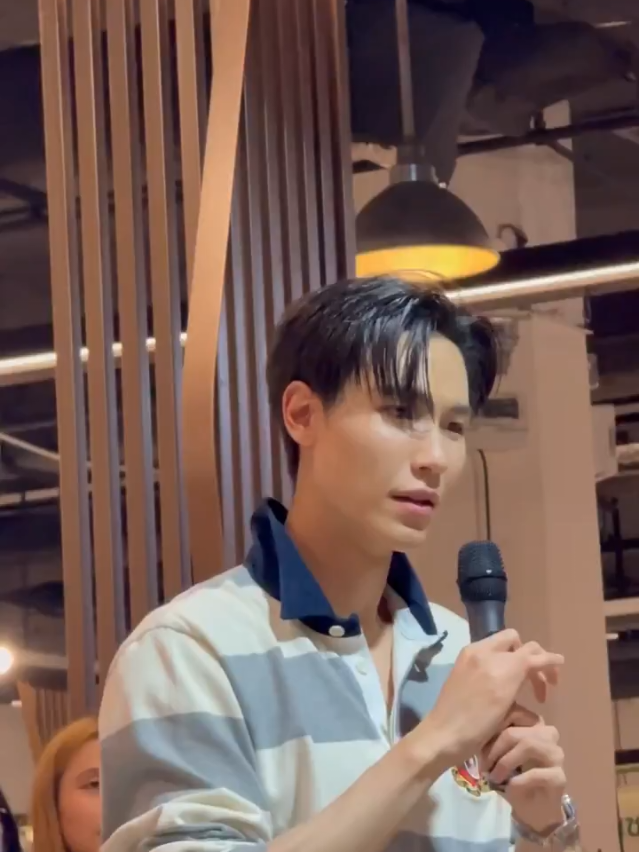 Siapa yang merinding liat juju disini? Asli si, tapi juju keren ngambil keputusannya. Karena, kalo juju ngasih ke 1 op aja pasti semuanya bakal jadi riweh. Good job juju 🫰 #junniorrs 