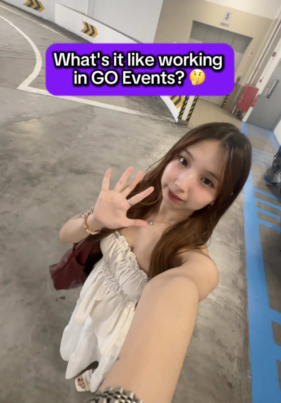 A day in my “9-5”, but make it 10-6 ✨