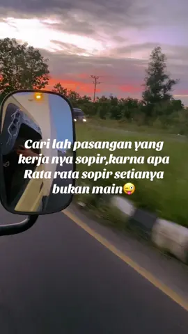 Satil musik nya dulu @JAIRO 