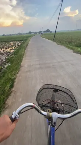 selasa cerah.                                             #fyp #vibes #4u #jepangindonesia🇯🇵🇲🇨 #kenshuseijapan🇮🇩🇯🇵🎌 