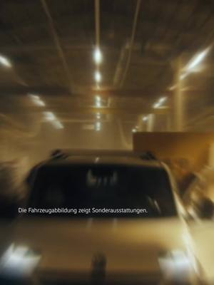 Peter und Amy haben einen Schreibtischjob. Sie bauen sie. Raum für unendliche Möglichkeiten. 