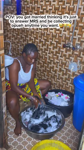 Una no tell person say motherhood no be child’s play & poverty is making every worse..😭😓Am just tired. #women #foryoupage❤️❤️#funnyvideosforyou #comedy #viral @Mark Angel 