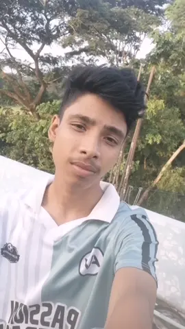 My first voice video😩😩