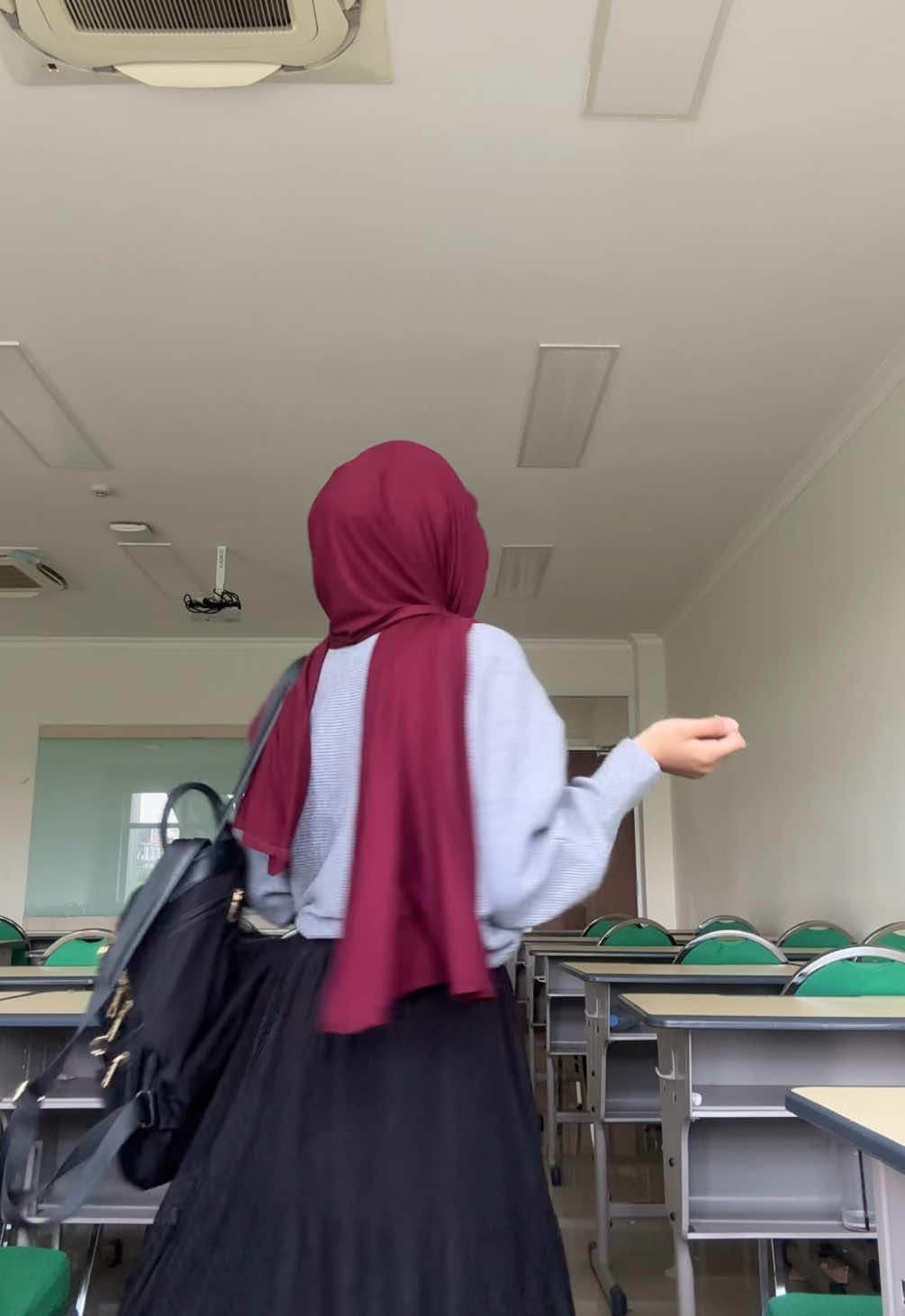 repeat order lagii pashmina mleyott yg sangat cakep iniii🥰🥰 #fypage #pashminakaos 