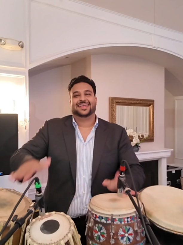 Basir Hassan:Live Performance  Percussion:Basir Hassan  Keyboard:Mahroof Sharif  Saxophone:Musawer Hamahang  #afghanwedding #foryoupageofficiall #pashtonewsong2025 #basirhassan #هزاره_تاجک_ازبک_پشتون_ترکمن_زنده_باد🤝🇦🇫 