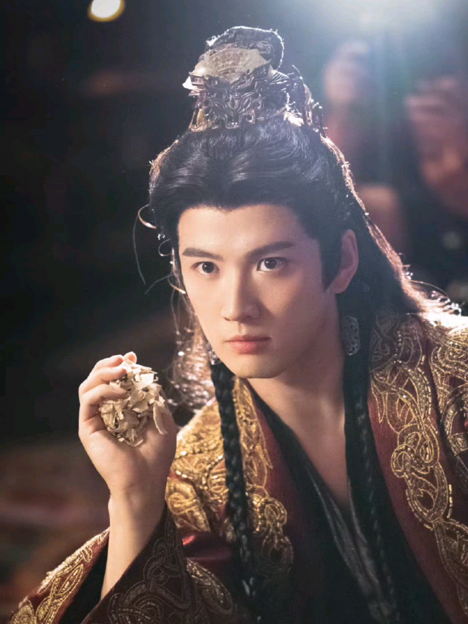 kaisar muda gayanya petantang petenteng❤️‍🔥❤️‍🔥 #fatedhearts #tianyu #kaisar #xiangjiangyan #cdrama 