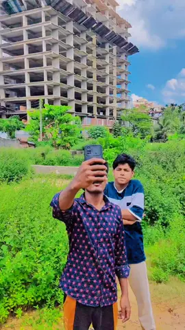 # পিছনে ছেলে টা কে #video #foryou #tiktok #@MR_Naim_71 @Md Raihan 