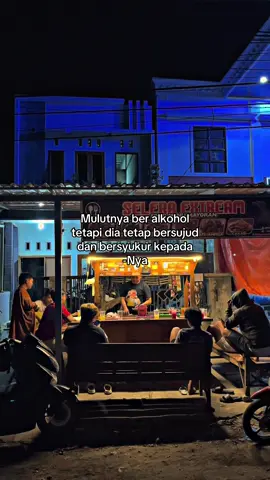 🫡😔 #angkringanextreamkudus #fyp #angkringan #kudus #hakikatsebuahcinta 