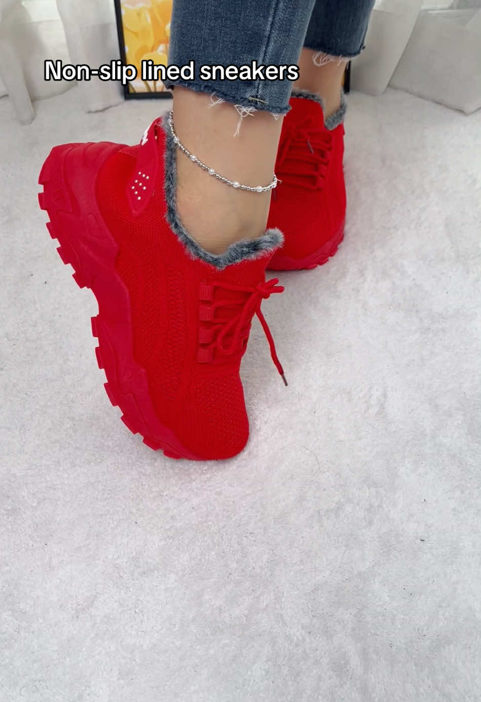 My sneaker is so virbrant & sliving🥰#sneakers #viralshoes #trendyshoes #womenshoes #fashiontiktok #womensneakers #comfyshoes #workshoes #spotlightfinds #tiktokmademebuyit #tiktokshopblackfriday #tiktokshopcybermonday 
